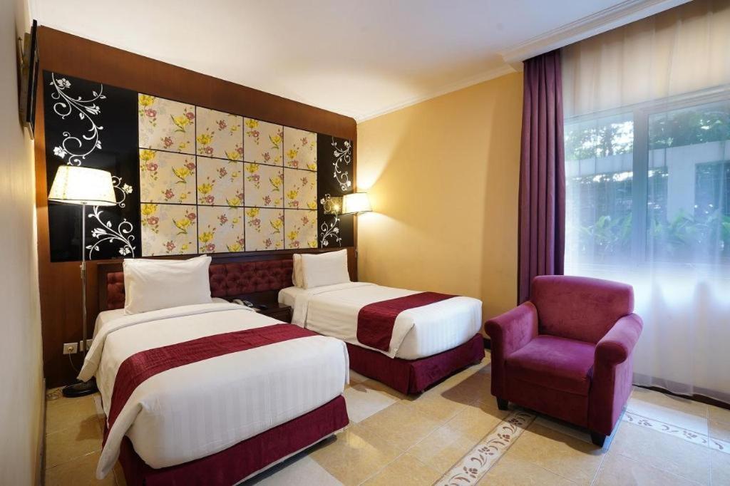 Ipb Convention Hotel Botani Square Богор Екстериор снимка