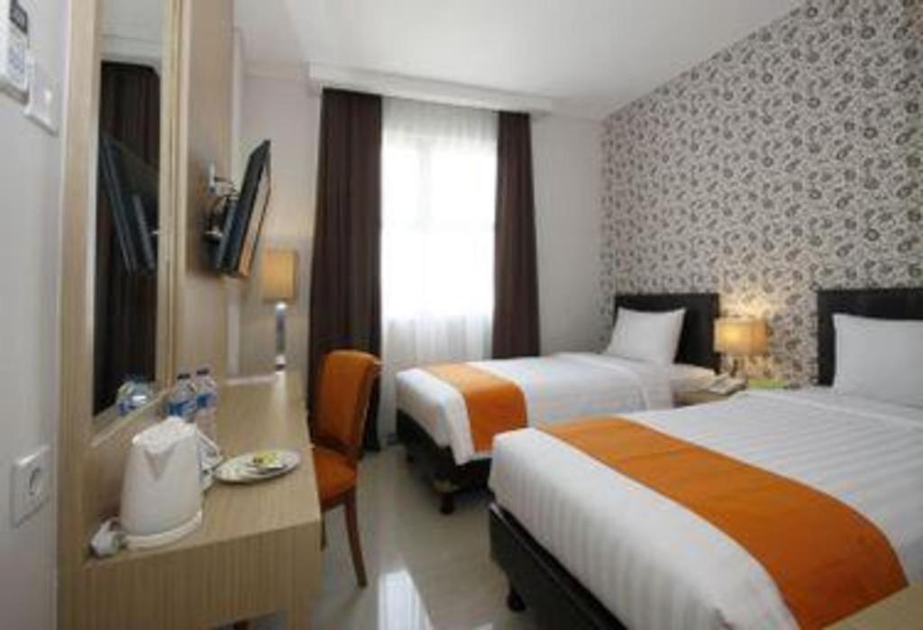 Ipb Convention Hotel Botani Square Богор Екстериор снимка