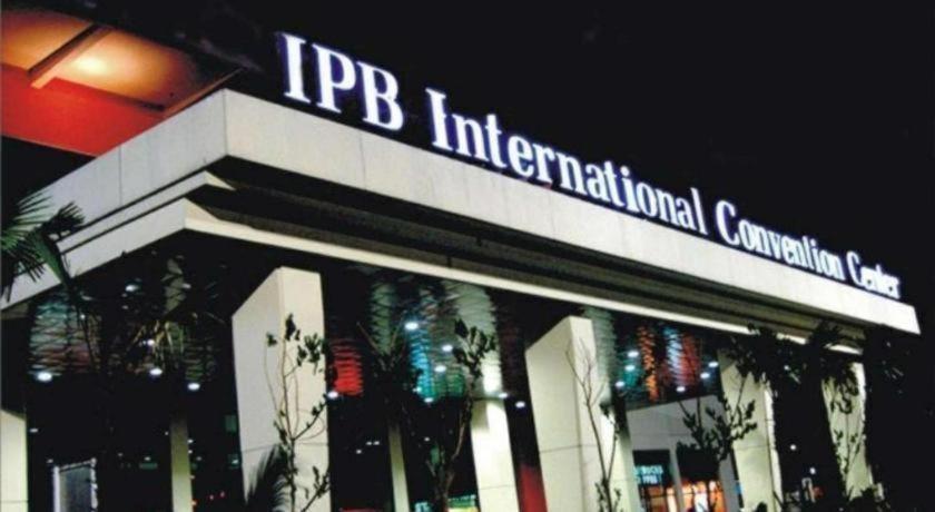 Ipb Convention Hotel Botani Square Богор Екстериор снимка